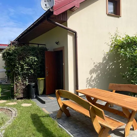 Tuszyn-Noclegi Exterior foto