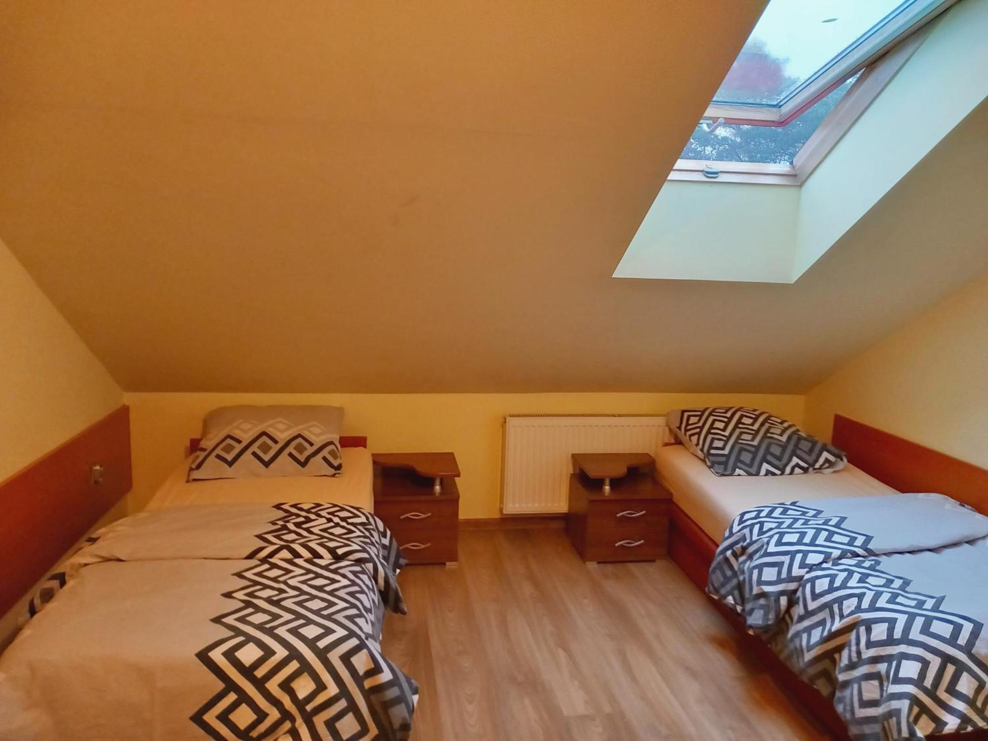 Apartment Tuszyn-noclegi *